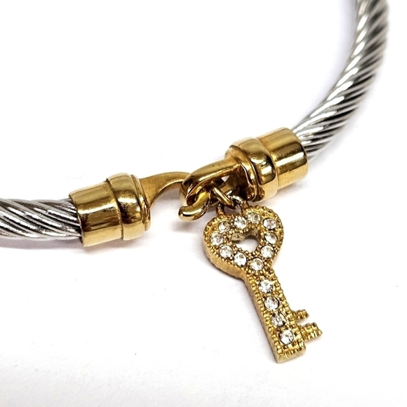 Emma Skye DSMK Stainless Steel Two-Tone Cable Bangle Bracelet Crystal Key Charm - Picture 3 of 7